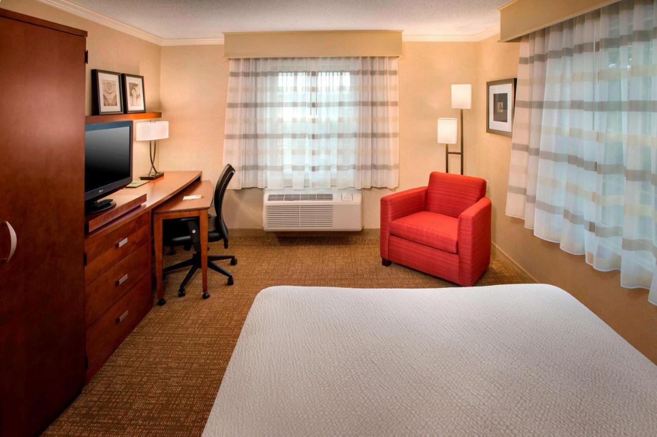 Sonesta Select Boston Danvers Exterior photo